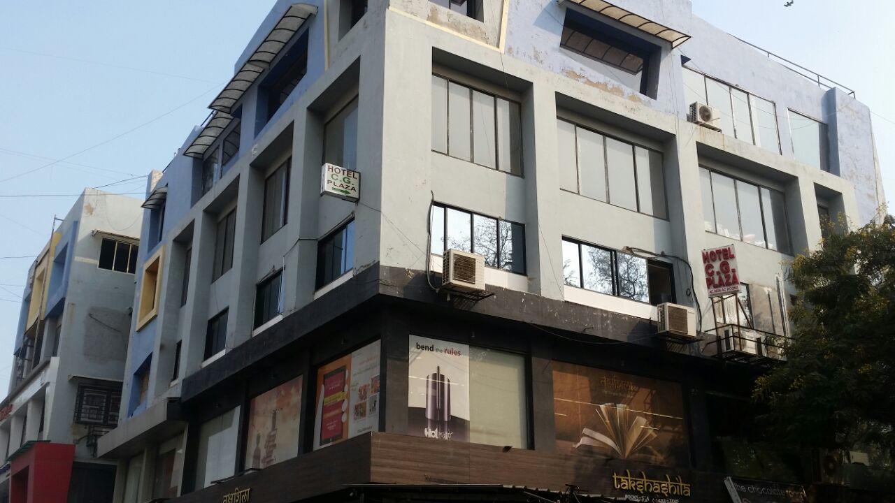 Hotel Cg Plaza อาเมดาบัด ภายนอก รูปภาพ